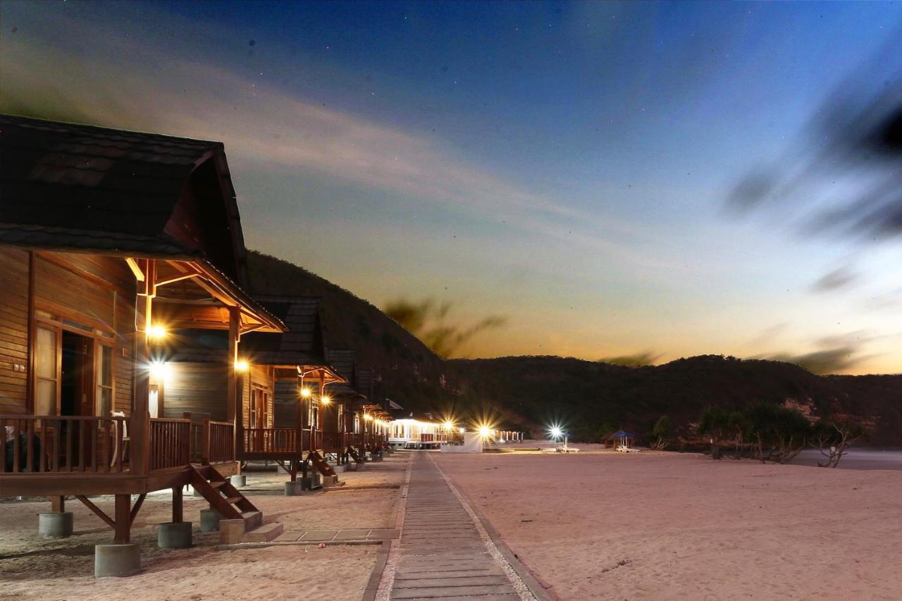 Azana Essence Villa Tabitha Lombok Bumbang Eksteriør billede