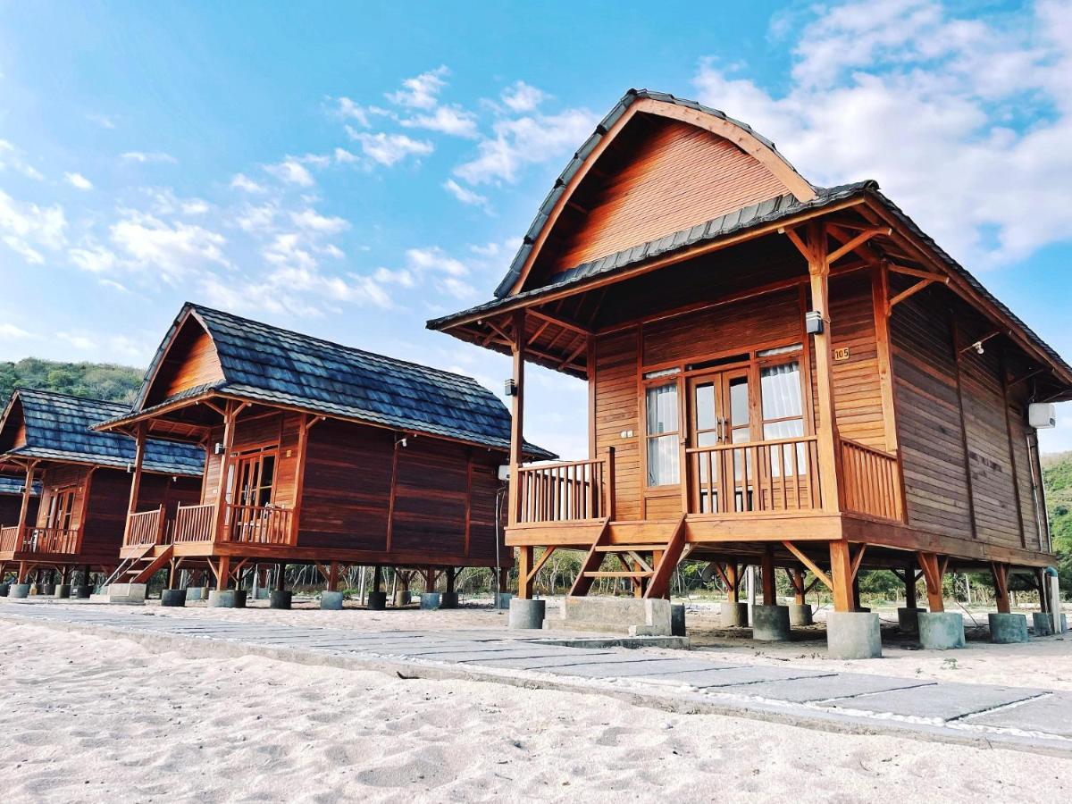 Azana Essence Villa Tabitha Lombok Bumbang Eksteriør billede